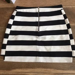 Topshop stripe black white mini skirt size 4